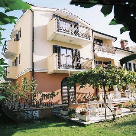 Apartments Alice Ровінь Екстер'єр фото