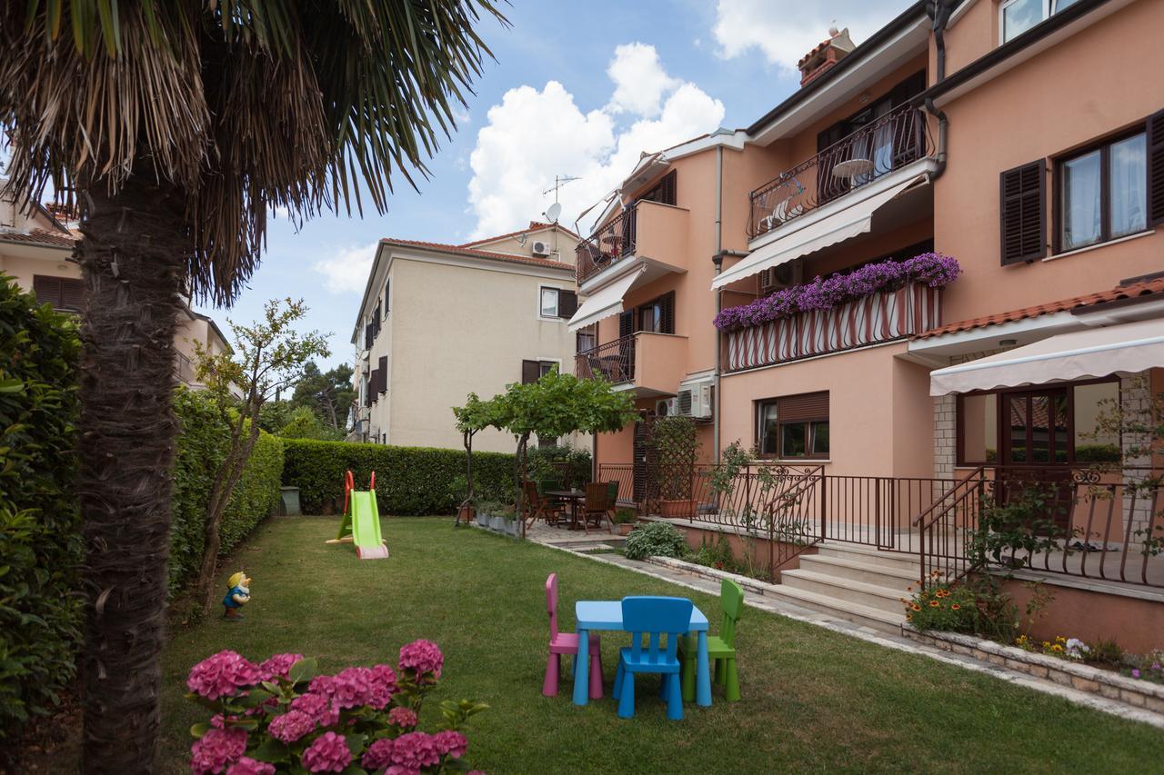 Apartments Alice Ровінь Екстер'єр фото
