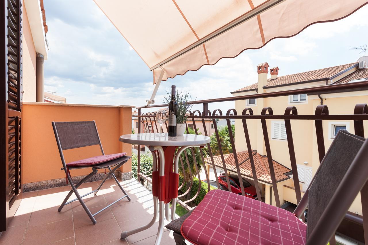 Apartments Alice Ровінь Екстер'єр фото