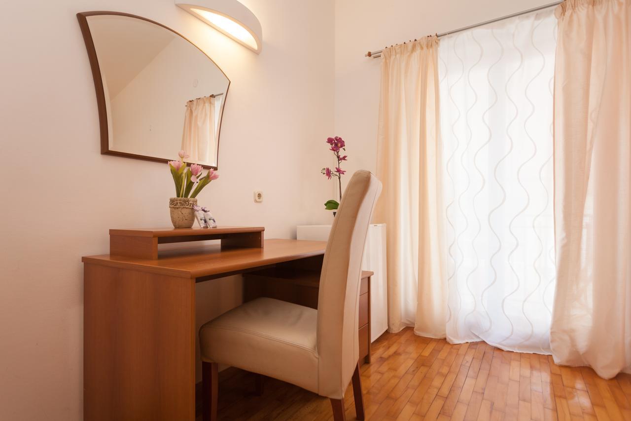 Apartments Alice Ровінь Екстер'єр фото