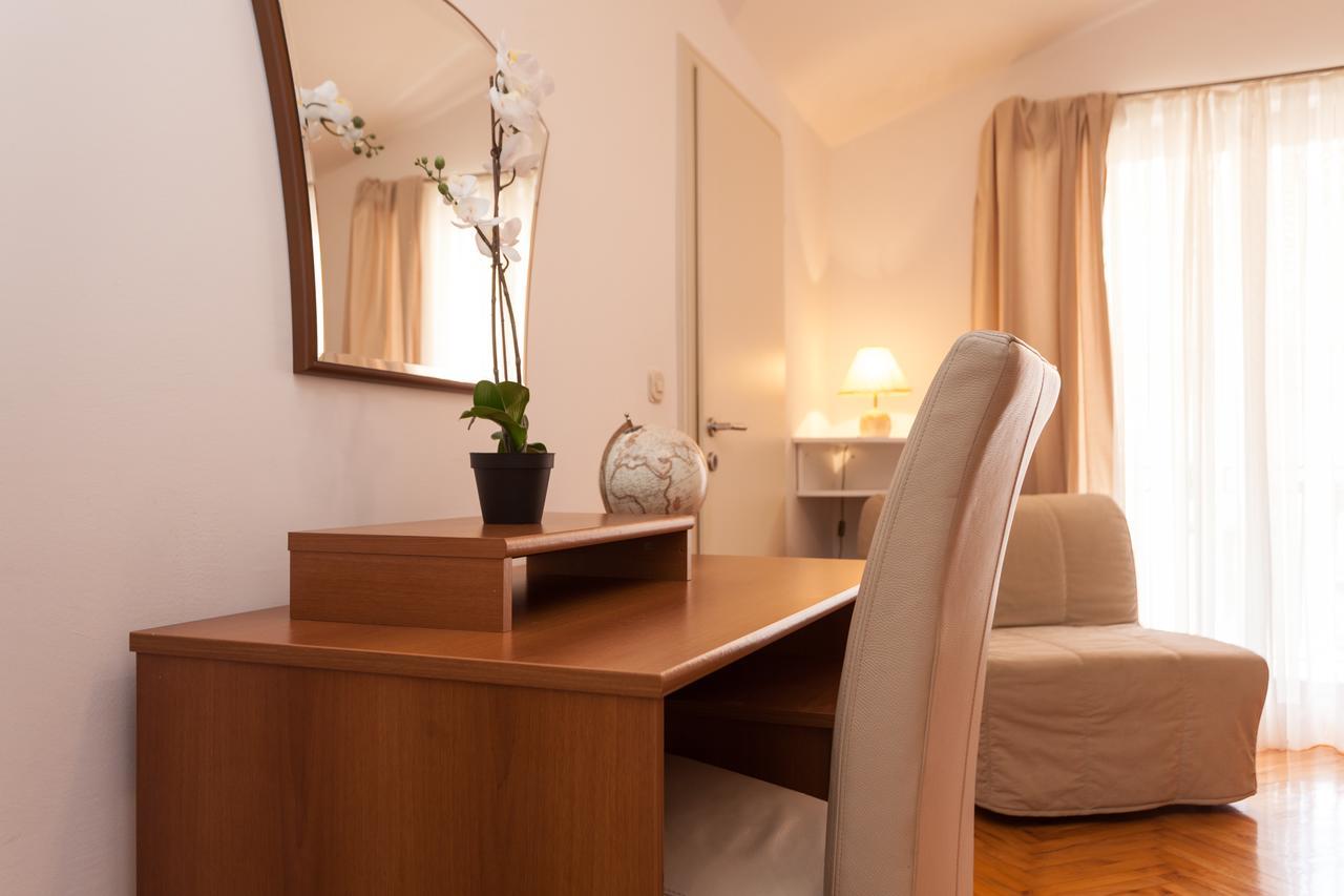 Apartments Alice Ровінь Екстер'єр фото