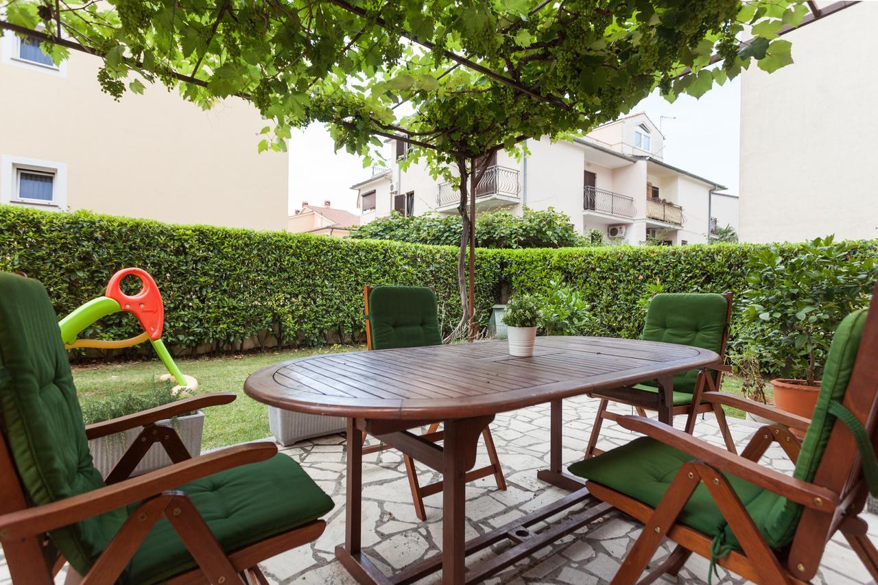 Apartments Alice Ровінь Екстер'єр фото